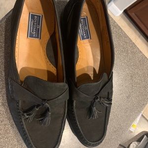 Bostonian Suede Leather Loafers w Tassels